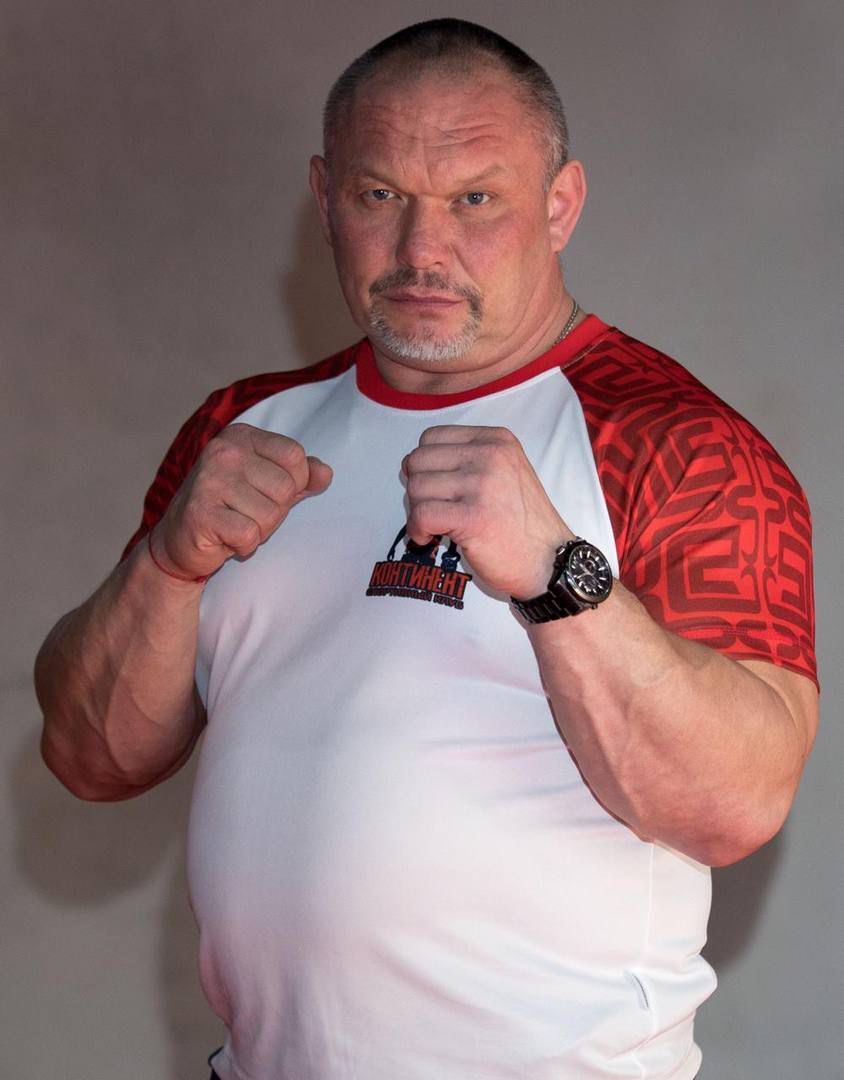 Дикарев Олег Александрович - тренер по боксу