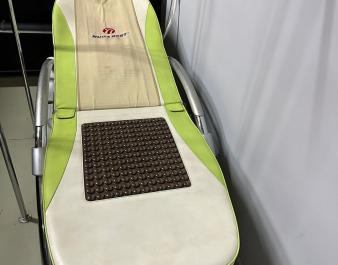 Массажное кресло